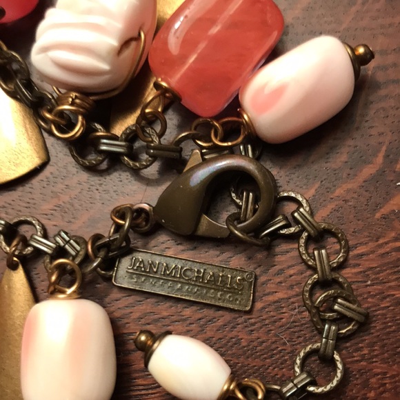 𝗝𝗔𝗡 𝗠𝗜𝗖𝗛𝗔𝗘𝗟𝗦 𝗤𝗨𝗔𝗥𝗧𝗭 & 𝗔𝗡𝗚𝗘𝗟 𝗖𝗢𝗥𝗔𝗟 𝗕𝗥𝗔𝗖𝗘𝗟𝗘𝗧 - Picture 7 of 17